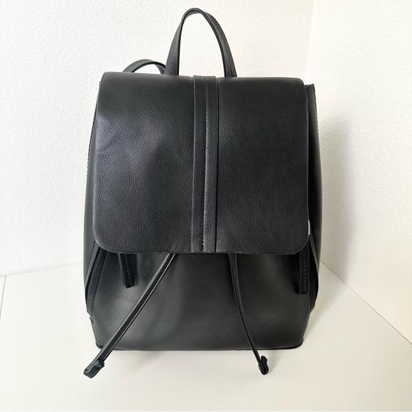 Zara Bags Zara Faux Leather Backpack In Black Poshmark